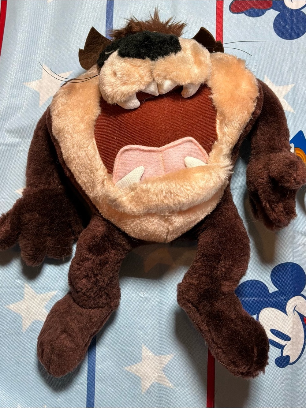 Looney tunes tax Tasmanian devil plush W/tags 1997
